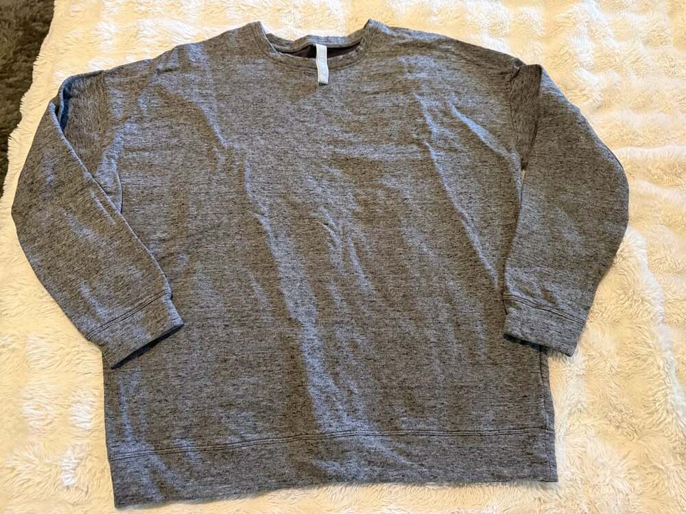 Athleta Sweatshirt Size M Gray Marled Crewneck Pullover Long Sleeve